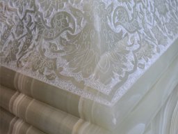 پایه ضریح مزار